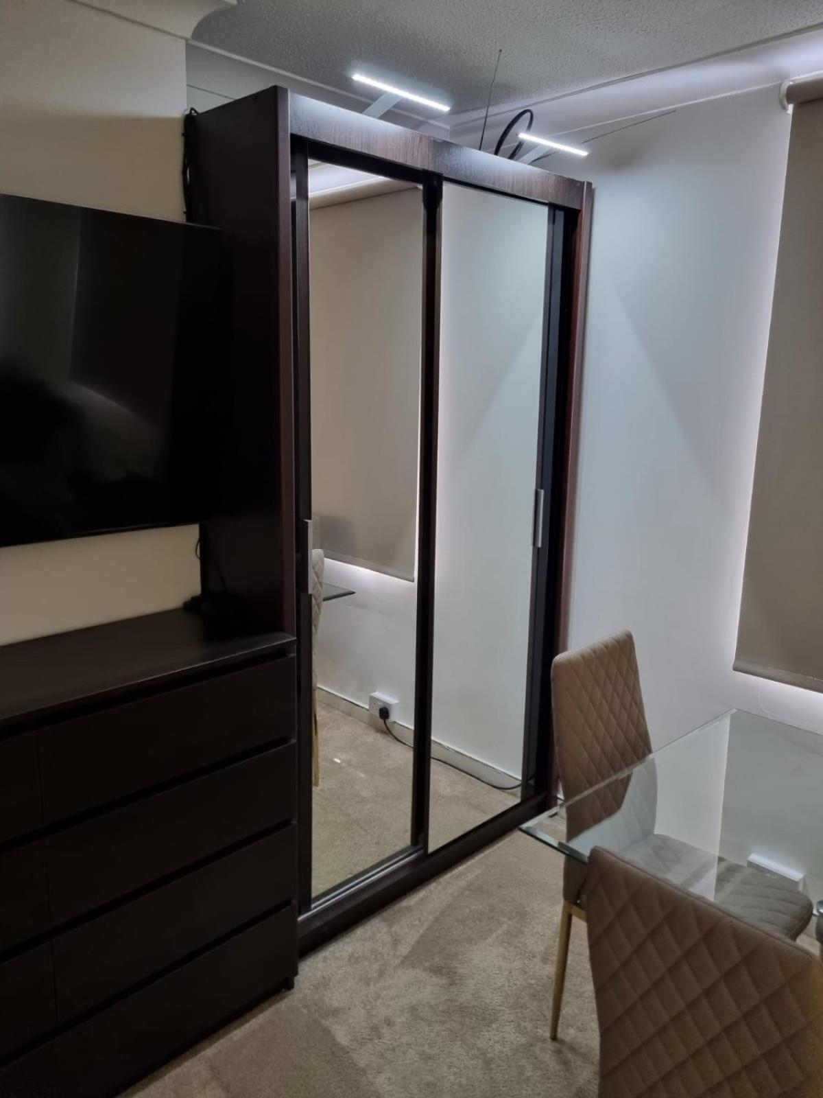 Stylish London Apartment & Free Parking Exterior foto